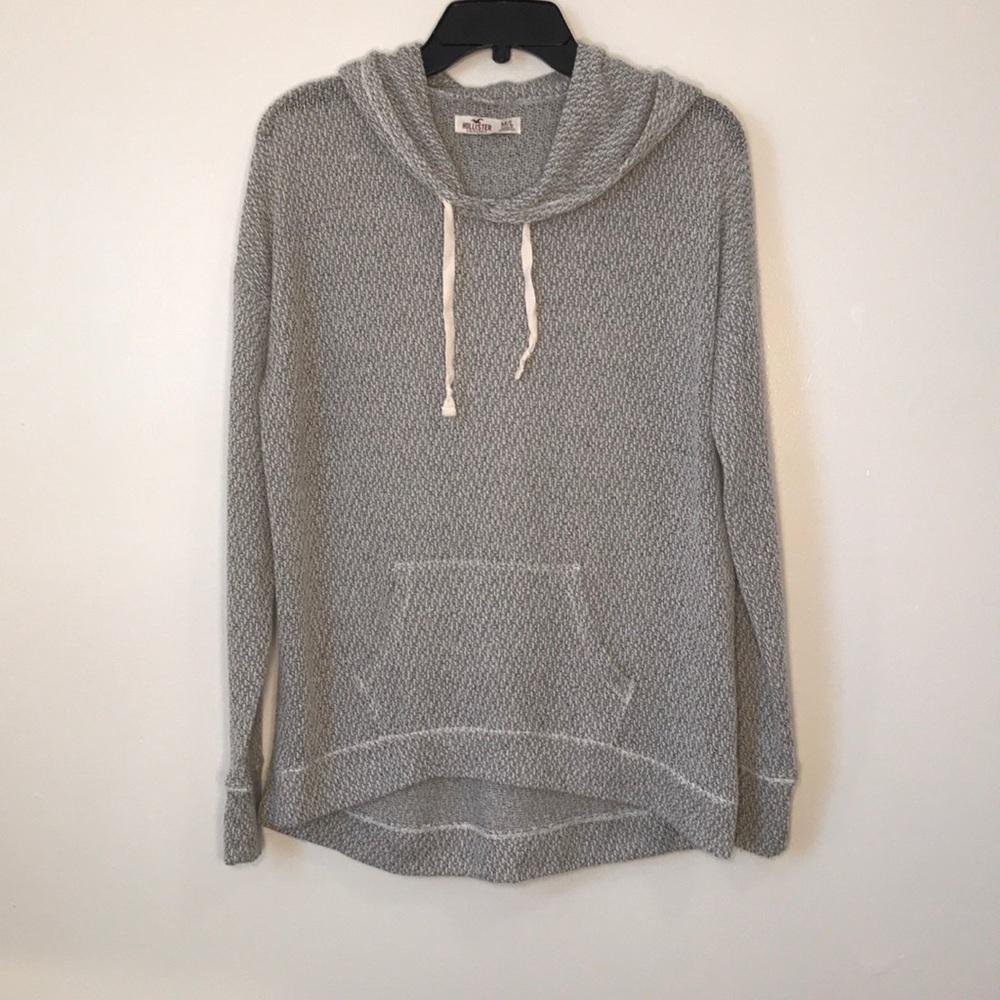 Hollister gray knit sweater